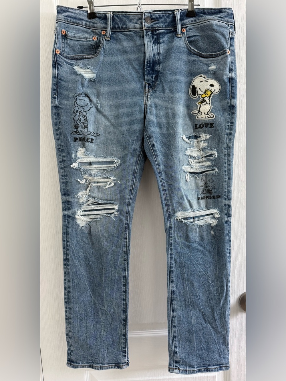 American Eagle x Peanuts Airflex Slim Jeans